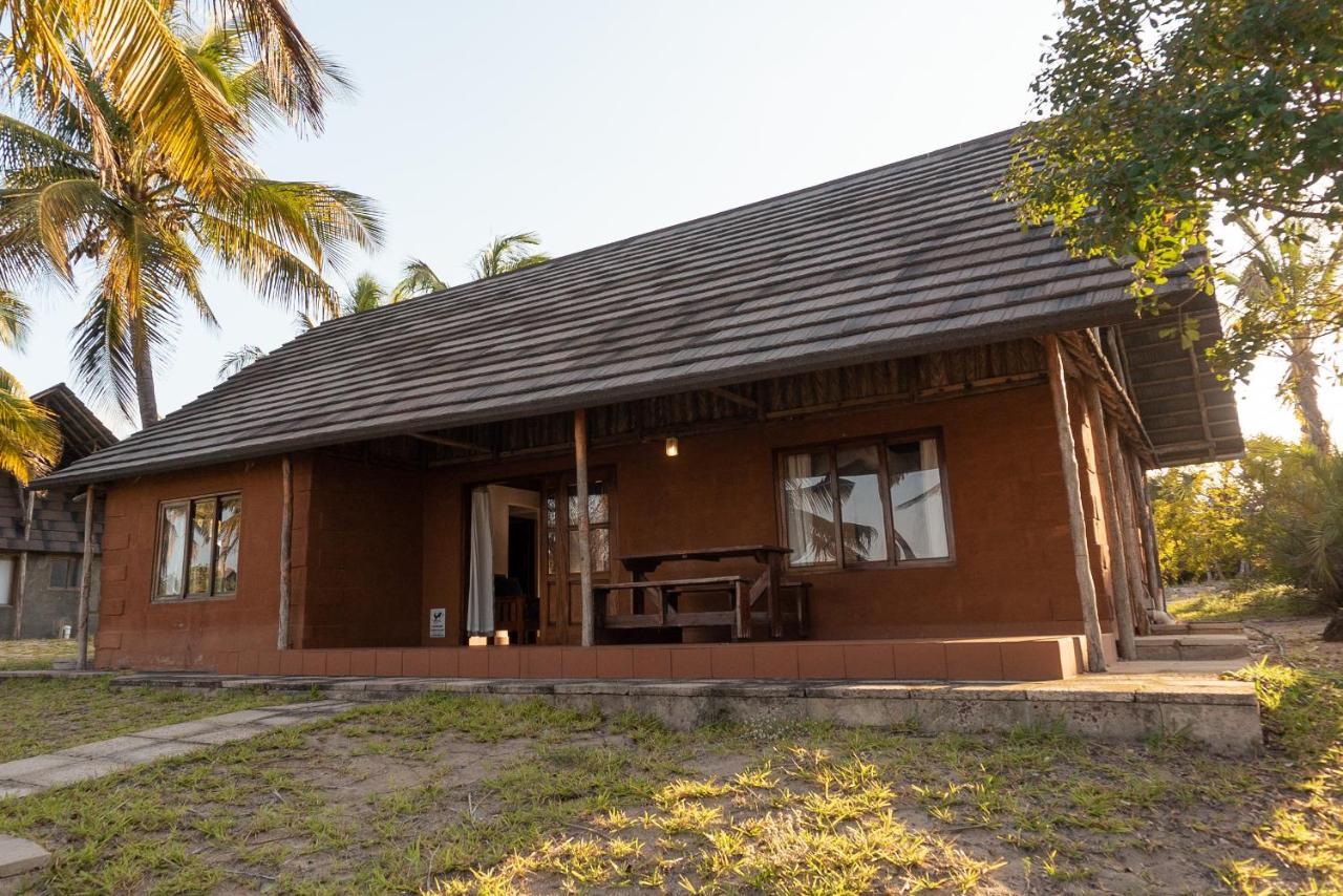Morrumbene Beach Resort Exterior photo
